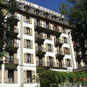 2* מלון Richemond